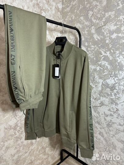 Спортивный мужской костюм Тройка EA7