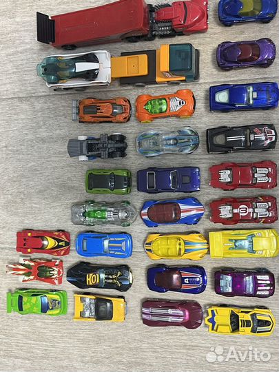 Машинки hot wheels