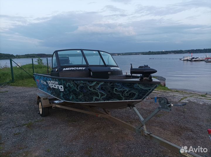 Катер Aluma Fish X Mercury 80