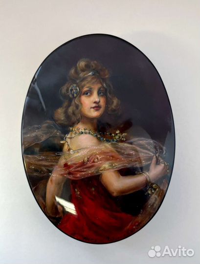 Работа художник