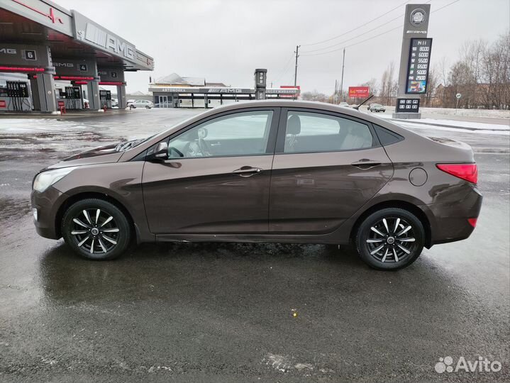 Hyundai Solaris 1.6 AT, 2014, 185 200 км