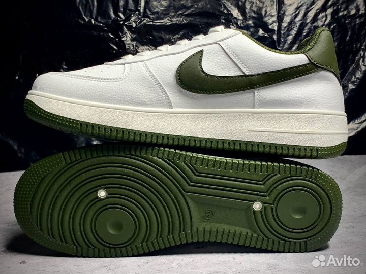 Кроссовки Nike Air Force