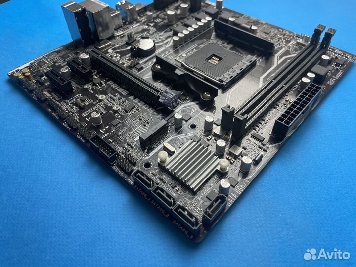 Материнская плата Asus prime A320 MK Новая