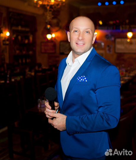 Ведущий на свадьбу
