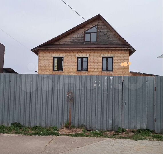 Дом 163 м² на участке 8 сот.