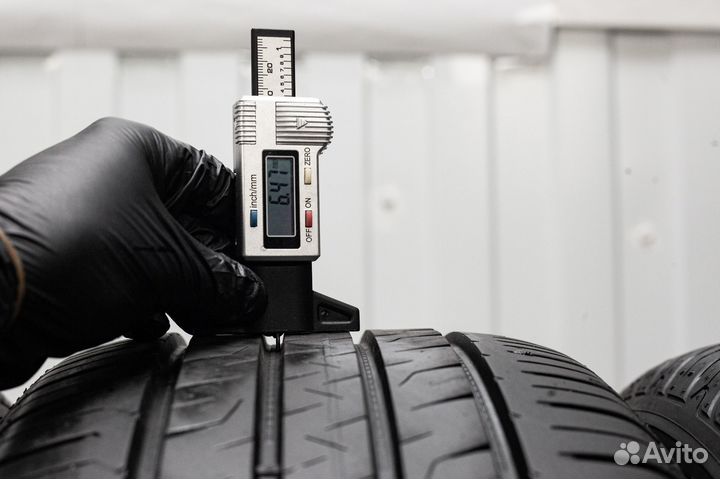 Goodyear EfficientGrip Performance SUV 225/55 R19 99V