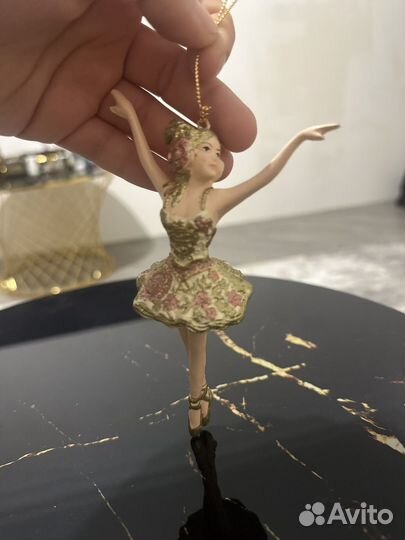 Елочные игрушки