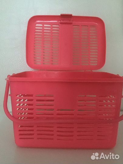 Корзинка пластиковая с ручками