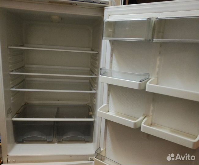 Холодильник Атлант двухкамерный