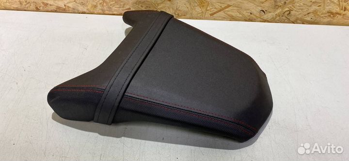 Сиденье пассажира Honda CBR650R 2019