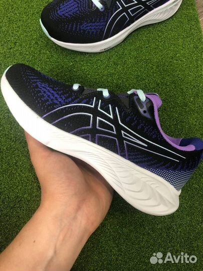 Кроссовки женские в сеточку Asics