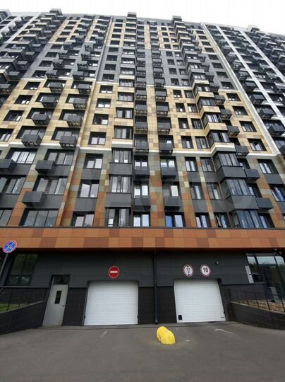 Машиноместо, 11 м²