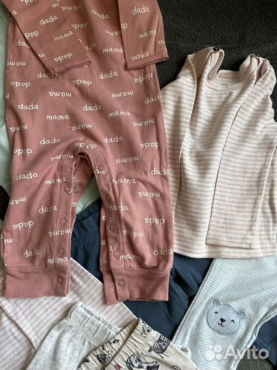 Комплект одежды на девочку 12 месяцев