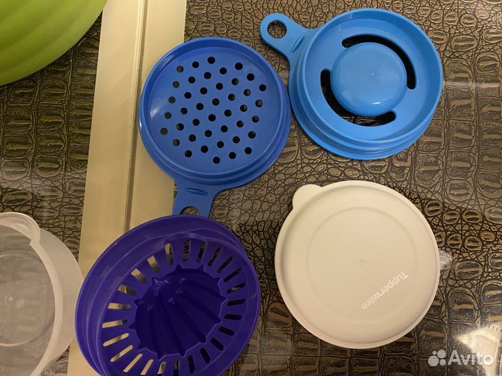 Поваренок и Емкость для смешивания Tupperware