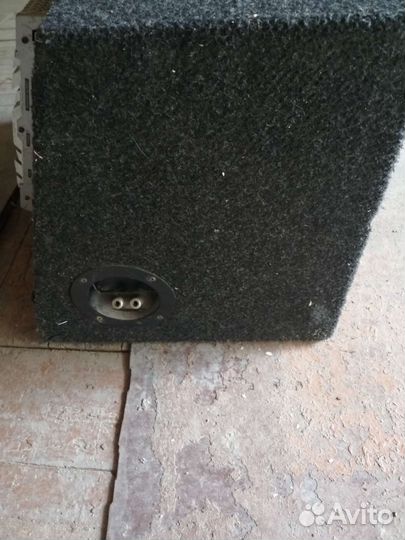 Сабвуфер с усилителем