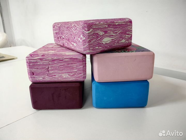 Блок для йоги б/у