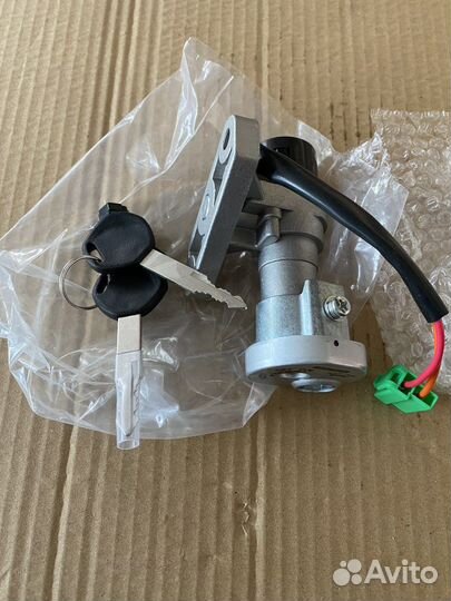 Замок зажигания suzuki lets 2/lets 2 NEW
