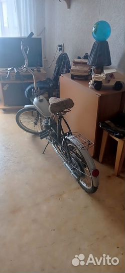 Велосипед с бензиновым мотором