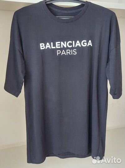 Футболка Balenciaga оверсайз