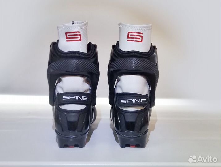 Лыжные ботинки Spine concept skate