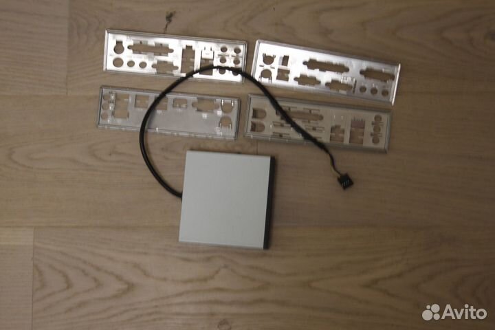 Заглушки для матуринских плат и USB Card Reader