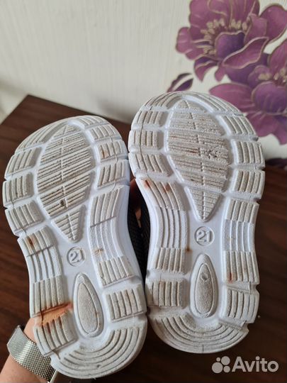 Кроссовки детские бу Син 21 размер