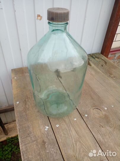 Бутыль 10 и 8 литров