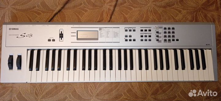 Синтезатор студийный yamaha MO6 япония