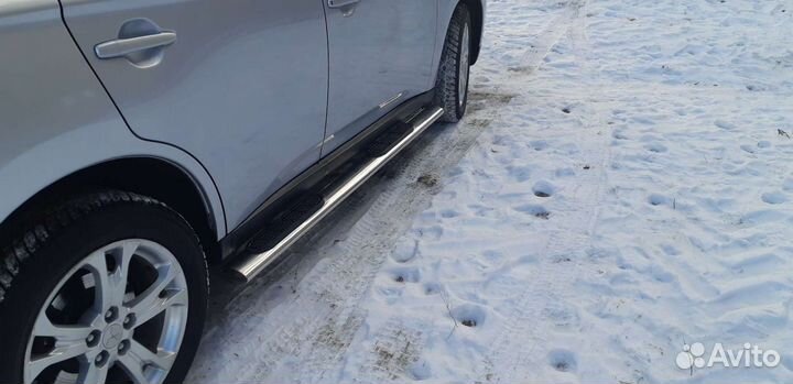 Пороги/обвесы на мицубиси аутлендер