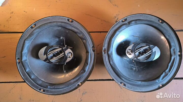 Колонки pioneer ts-a2503i 25 см и полка на ваз2112