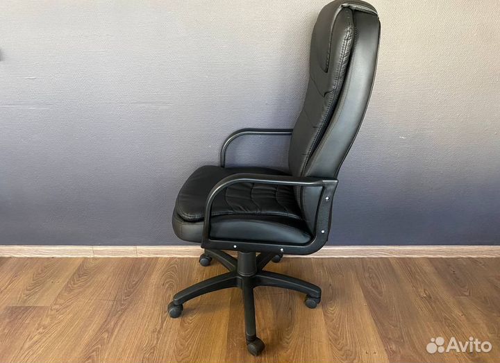 Компьютерное кресло. Доставка