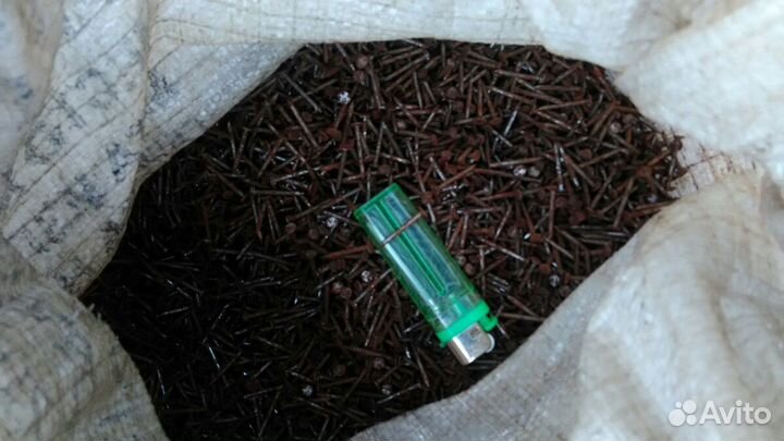 Гвозди ящик