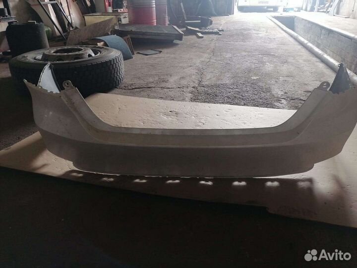 Бампер Toyota Camry v 70