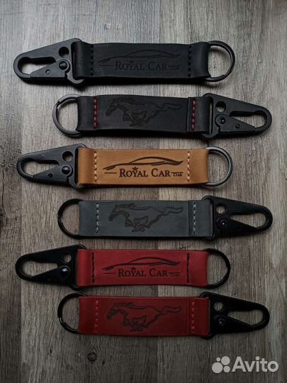 Кожаный брелок для ключей