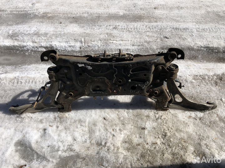 Подрамник передний в сборе для ford focus 3