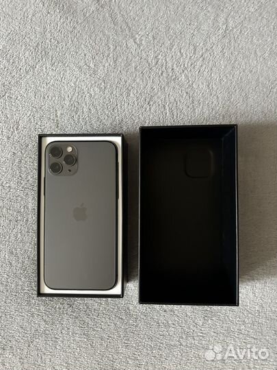 iPhone 11 Pro, 64 ГБ