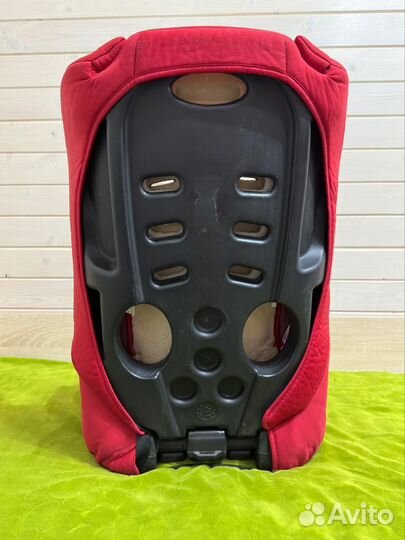 Детское автокресло