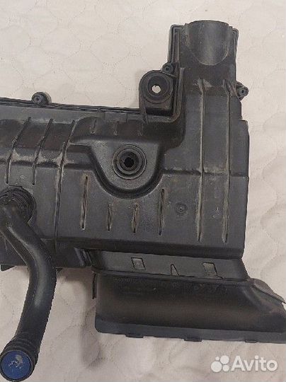 Корпус воздушного фильтра Шкода Октавия а7, 1.8