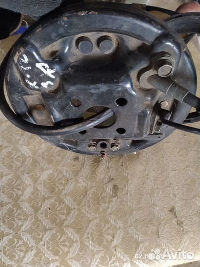 Тормоз правый задний nissan micra