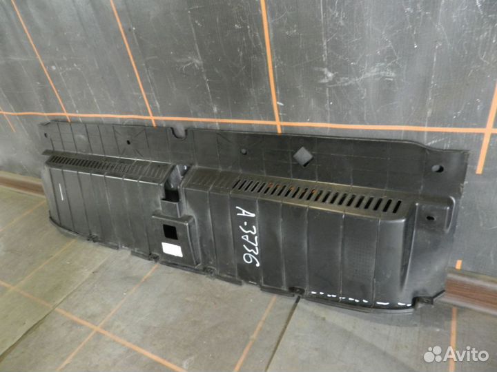 Кожух замка капота - Hyundai Tucson 3