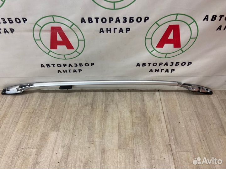 Рейлинг на крышу правый Nissan Qashqai J10E HR16DE