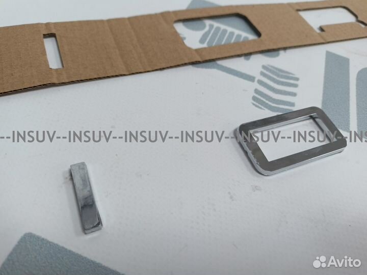 Шильдик надпись Лада Приора хром (Priora)