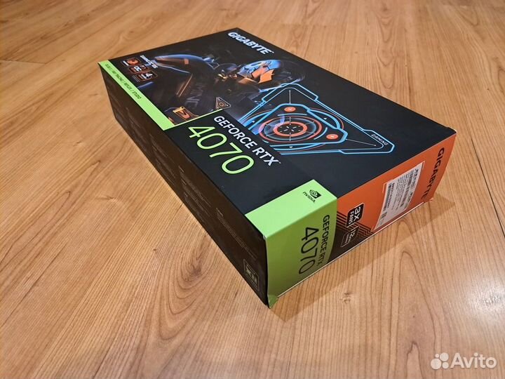 Коробка от видеокарты GeForce 4070
