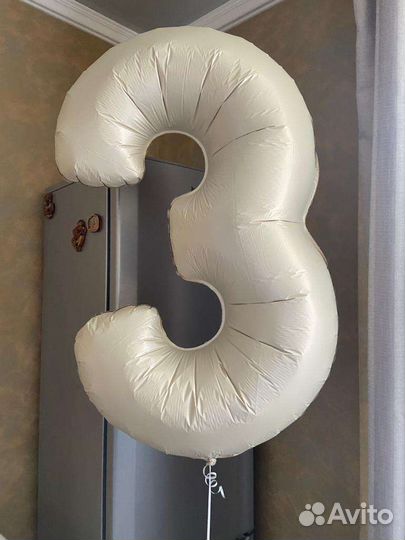 Цифра 3 на день рождения