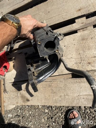 Впускной коллектор на Hyundai Accent