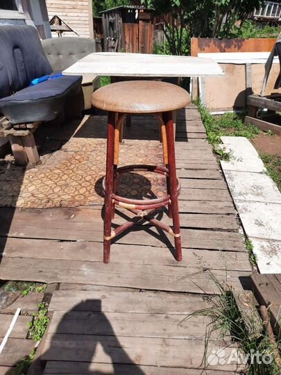 Стул барный