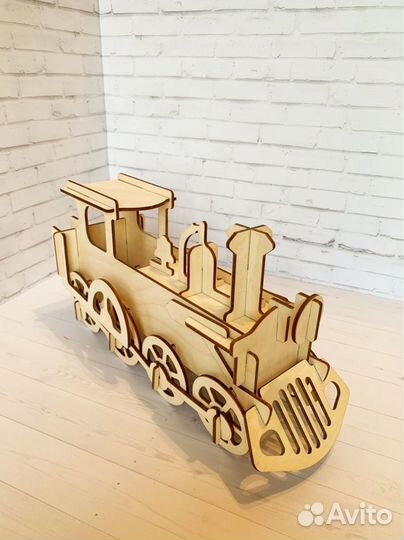 Деревянный конструктор Паровоз