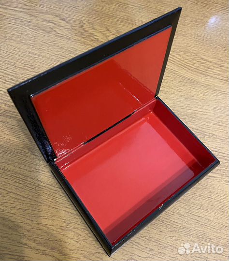 Шкатулка для украшений