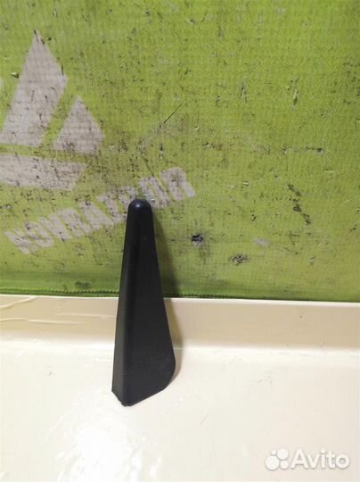 Накладка двери задней правой Фольксваген Поло