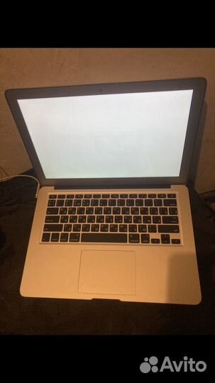 Apple macbook air 13 mid 2011